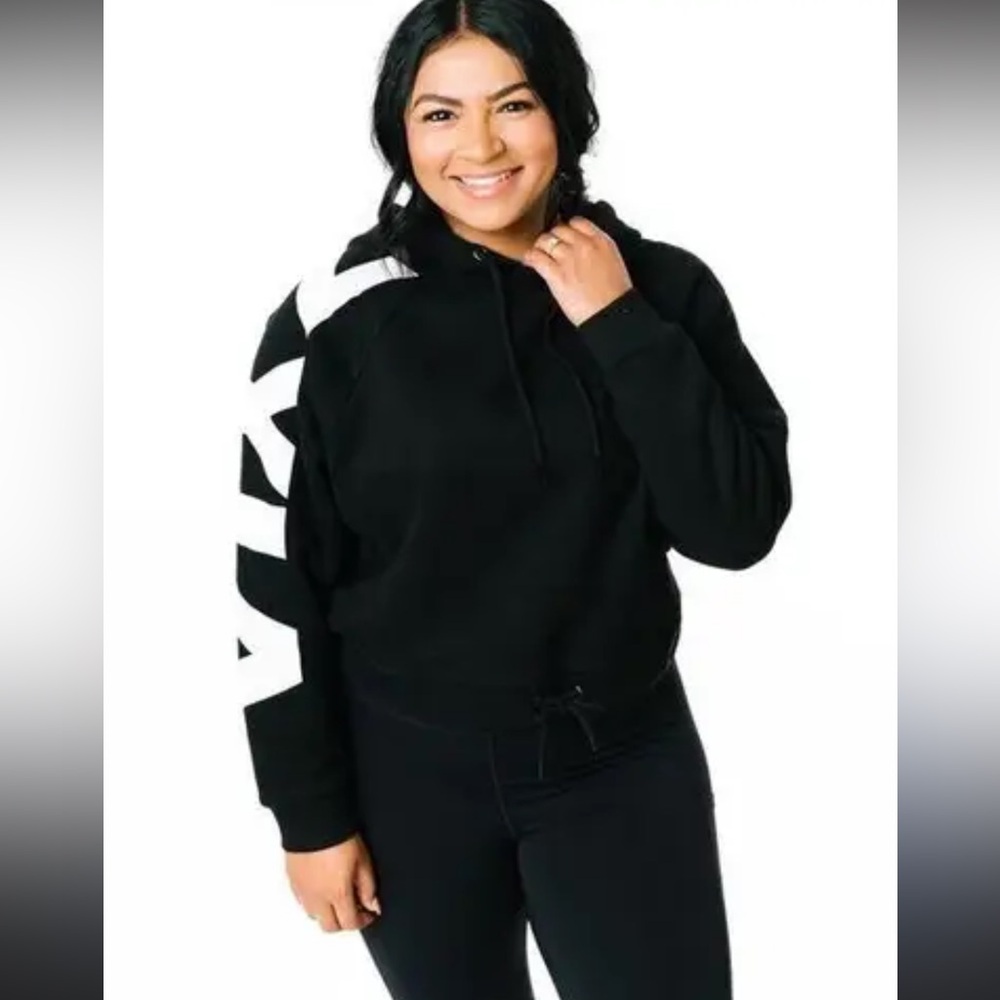 ZYIA Cropped Logo Drawstring Hoodie in Black Women’s size 2XL‎